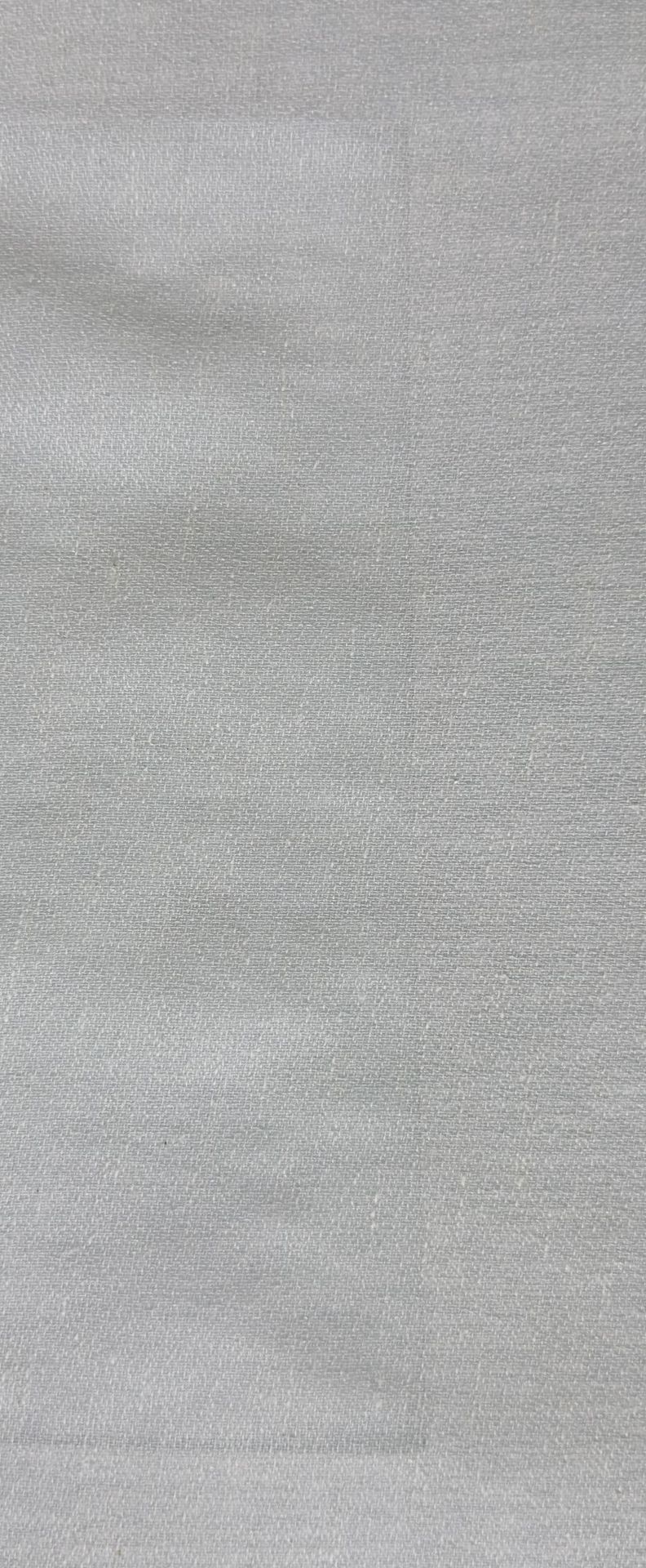 004 Light Grey